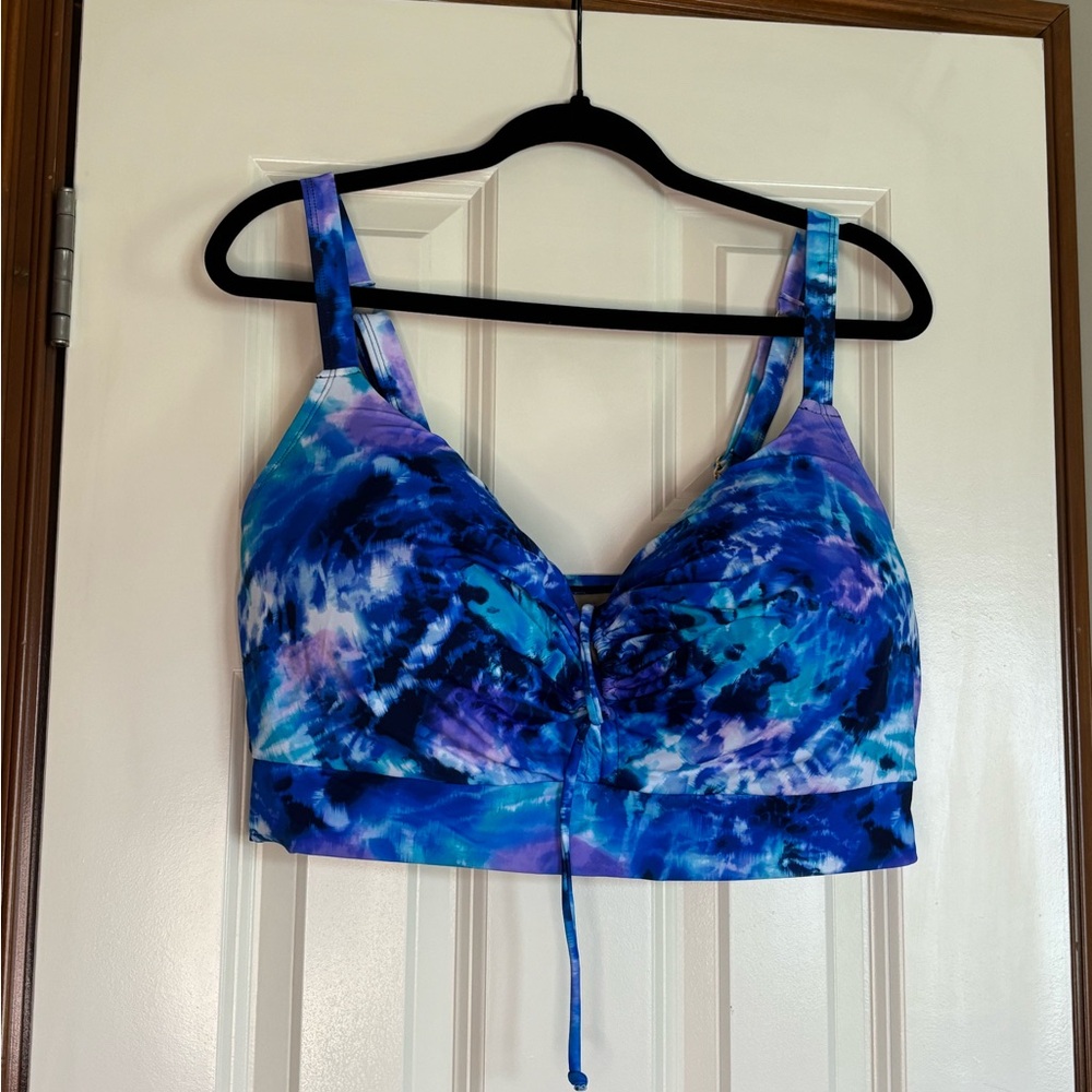 Swimsuits For All Vibrant Tie-Dye Bra Sized Bathing Suit Top